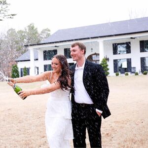 Gallery Photo 6