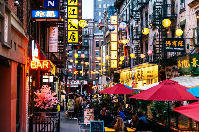 NYC Bachelorette Party Idea - Explore Chinatown
