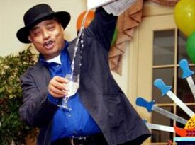 Rajesh Sidhartha - Comedy Magician - Flushing, NY - Hero Gallery 3