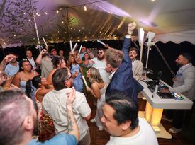 AXETOWN Entertainment - DJ - Canton, CT - Hero Gallery 4
