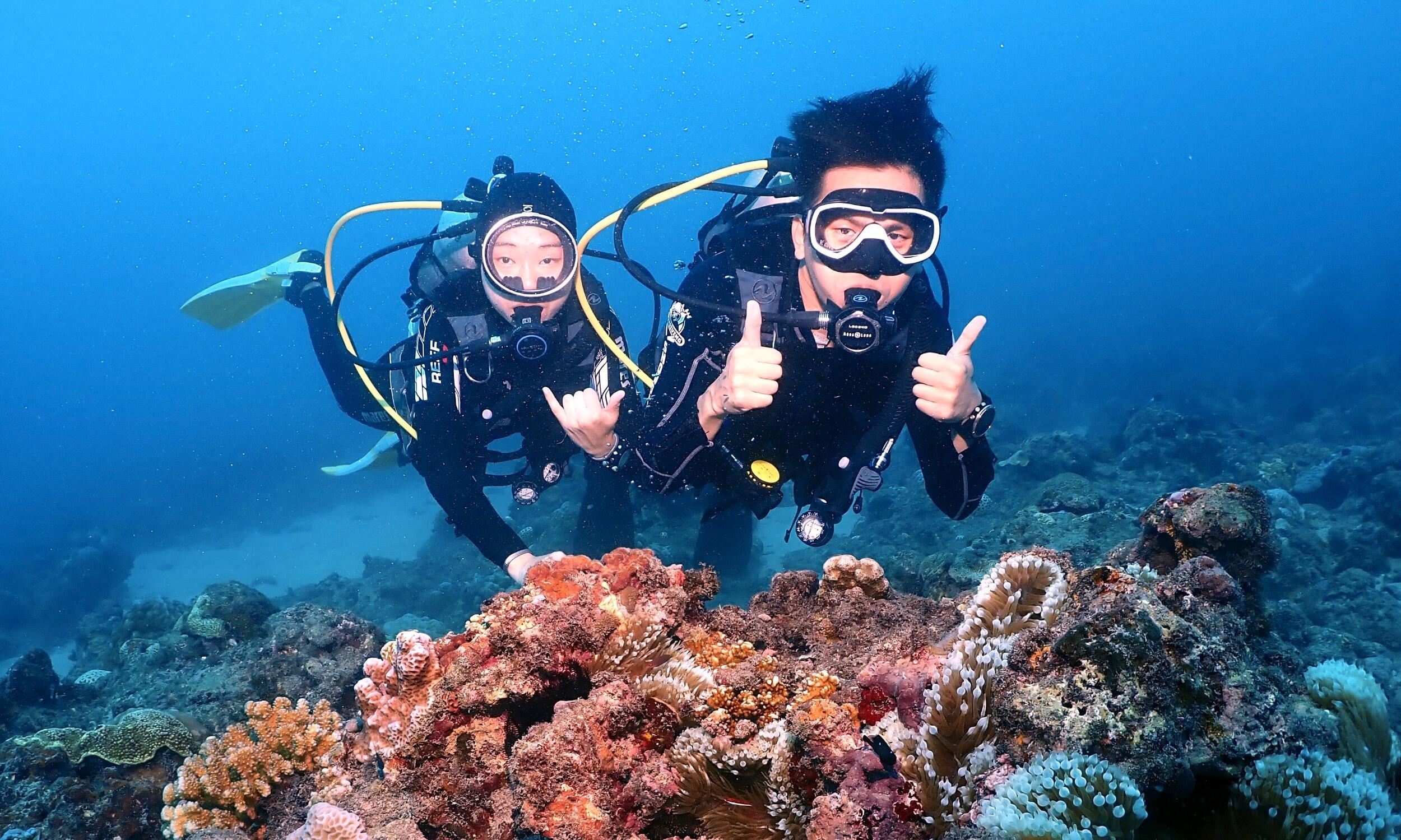 Scuba diving at Liuqiu Island 🇹🇼