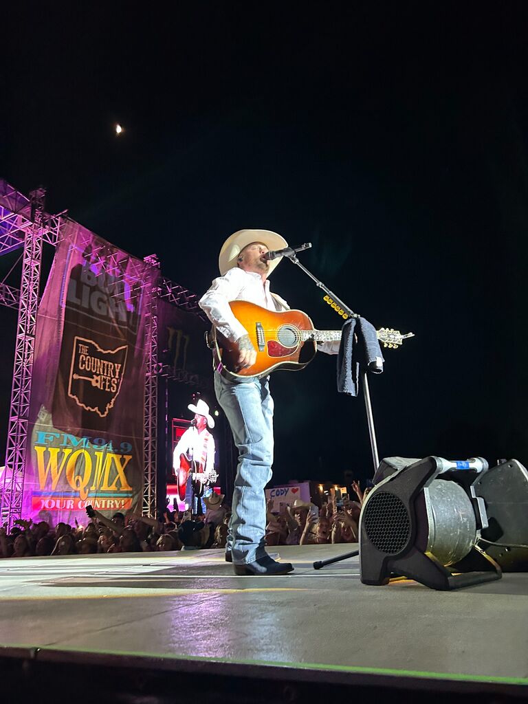 We got to see Cody Johnson for the second time at Country Fest year 3...and he signed a polaroid of us!! 