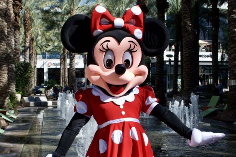 New York themed party idea - costumed characters