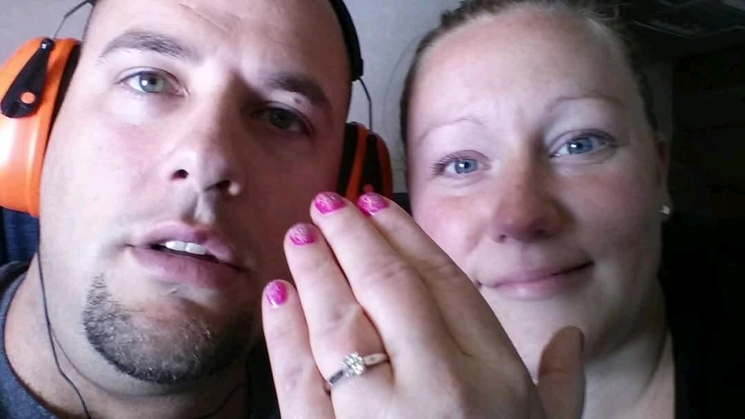 We got engaged on an airplane on the way to MAUI!!! 💍 
