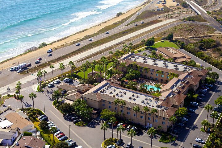 Hilton Garden Inn Carlsbad Beach - Carlsbad, CA