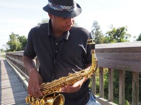 Leo Saxophone - Saxophonist - Orlando, FL - Hero Gallery 3