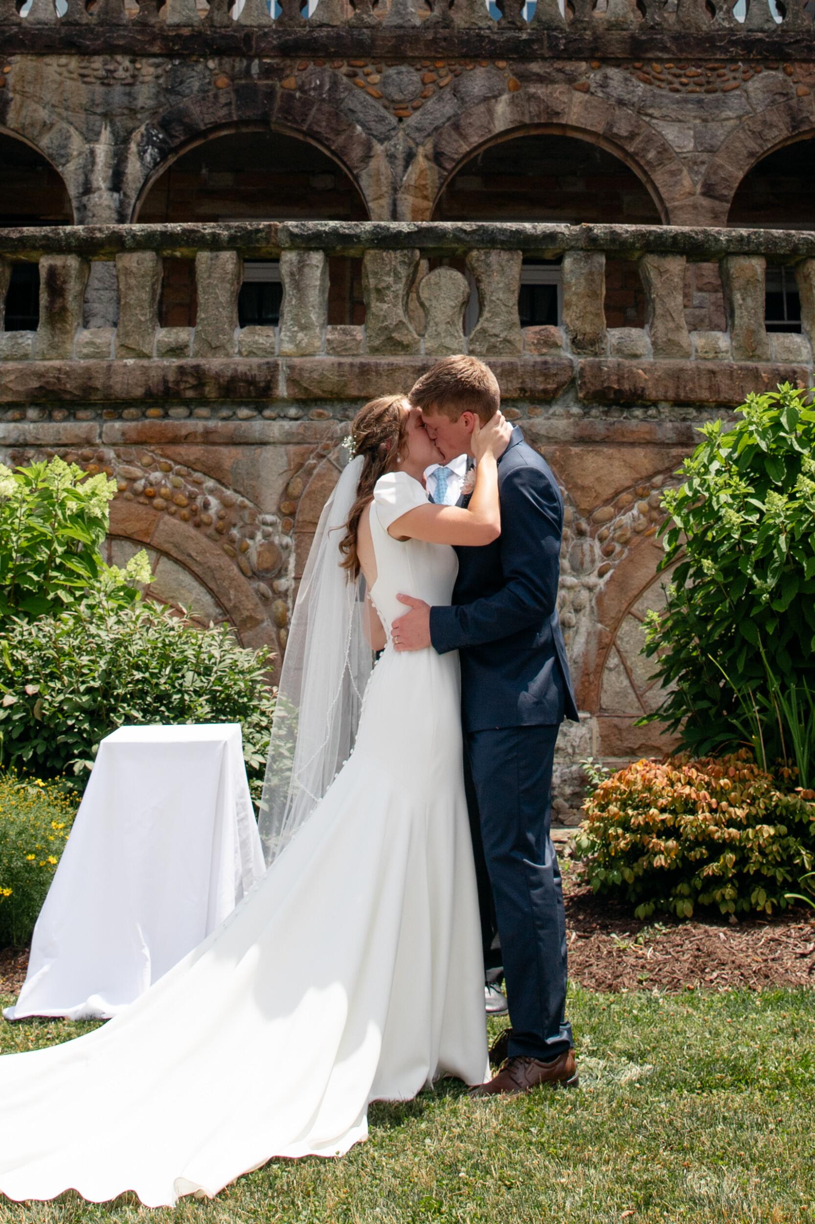 FINALLY MARRIED!!!!!!!!!!