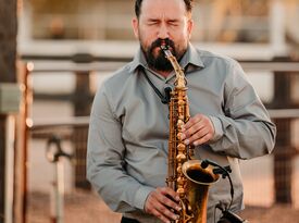 Renovated Saxophone - Saxophonist - Los Angeles, CA - Hero Gallery 3