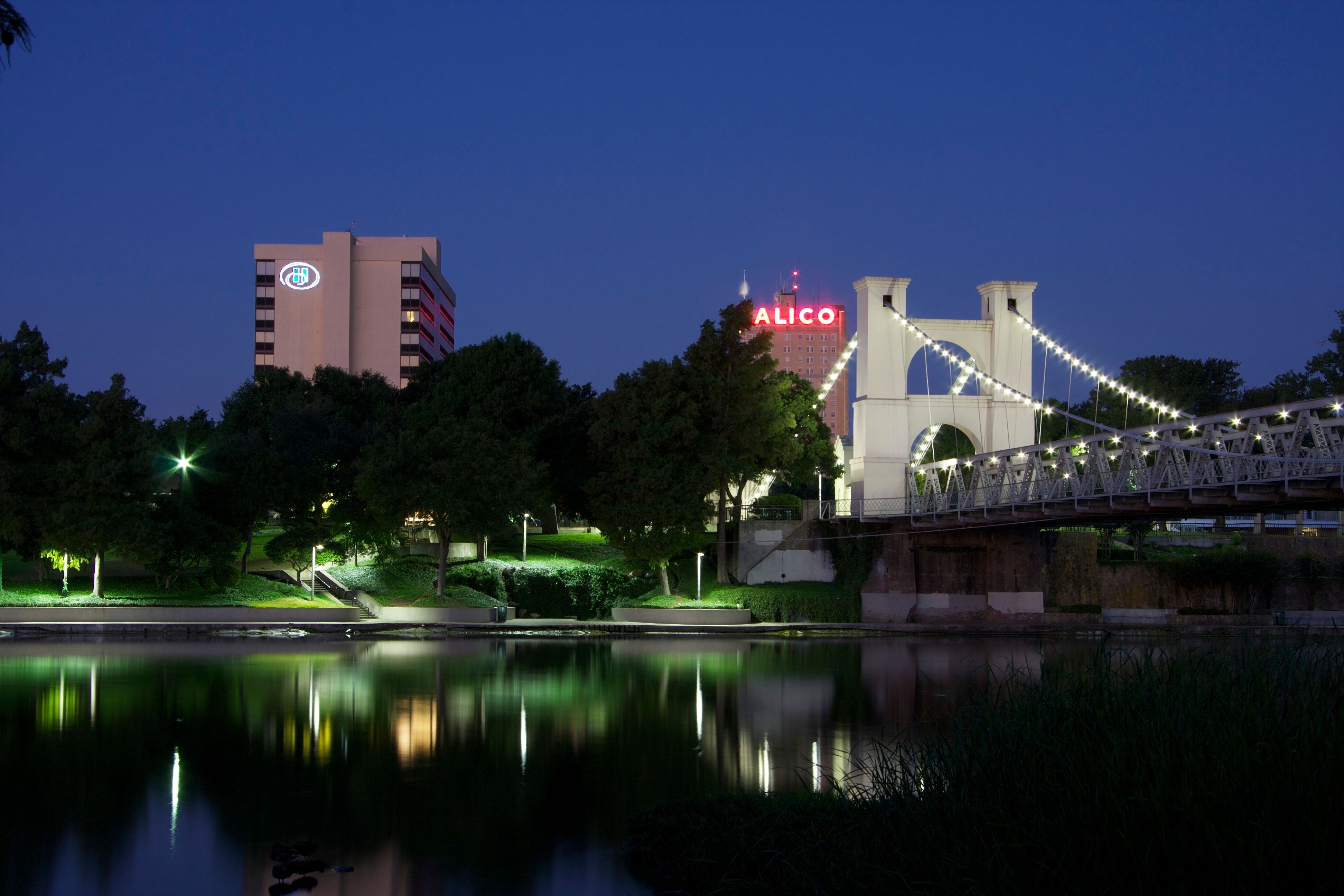 hilton-waco-reception-venues-waco-tx