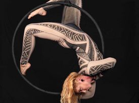 RadiantSolz Entertainment LLC - Circus Performer - Dallas, TX - Hero Gallery 4
