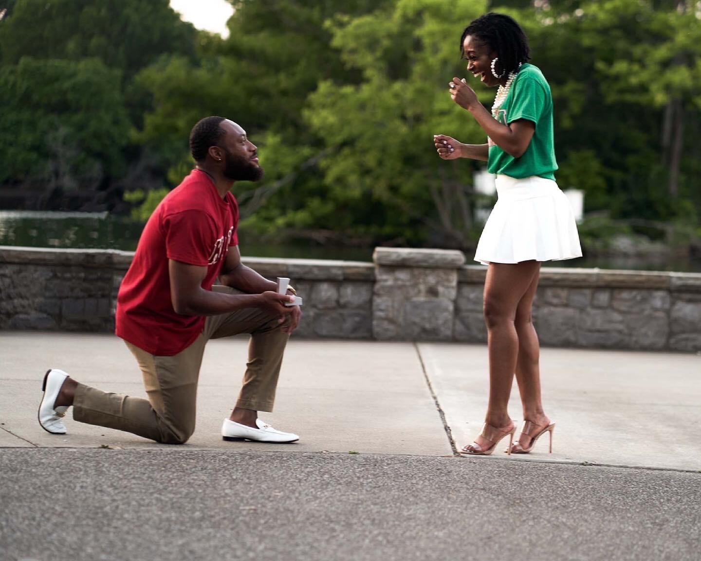 1-year Anniversary Pictures / Surprise Proposal - Centennial Park - Nashville, TN