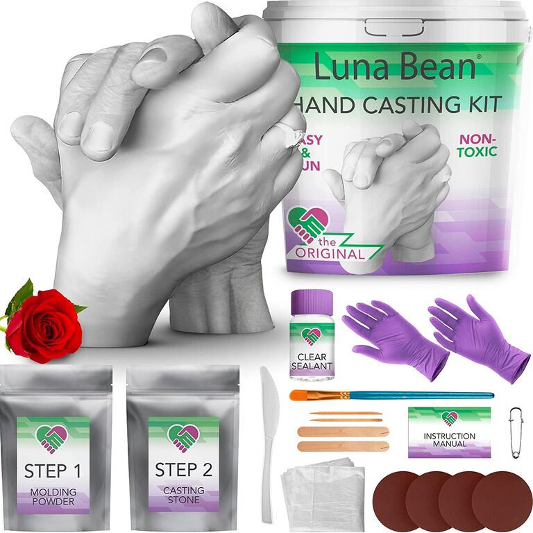 Hand mold kit for gifts couples can do together