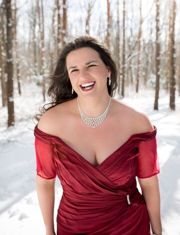 Megan Thompson, Mezzo-Soprano - Opera Singer - Cleveland, OH - Hero Main