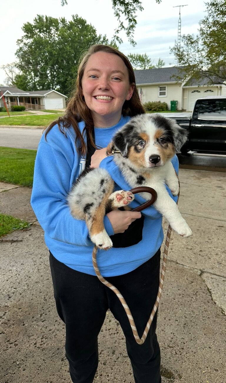 We added another sweet girl to our family! 🐶 Everyone say Hi Piper!! Paisley of course needed a friend and her parents didn't think the puppy stage would be too bad again... LOL 🐾
