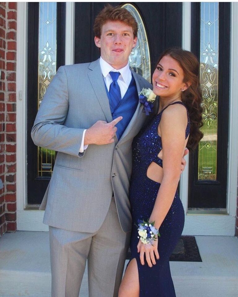 Olivia's senior year prom