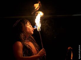 Cirque Darby - Circus Performer - Simi Valley, CA - Hero Gallery 1