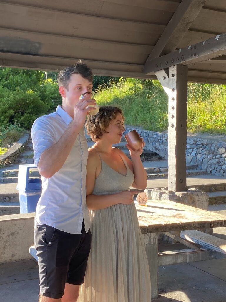 Joe and Melissa hold a small elopement ceremony at Lincoln Park, minutes away from their house. 