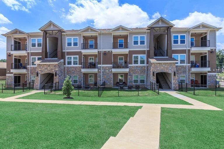 Got the keys to our first apartment together ππ₯°