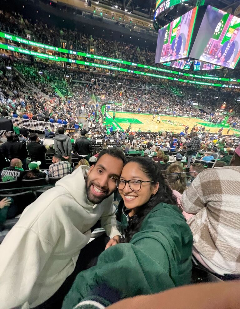 Mustufa comes up to visit Sarah in Boston (a lot). Our first Celtics game!
