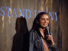 Comedian Meeti Purani - Stand Up Comedian - New York City, NY - Hero Gallery 4