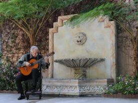 Carlos Gonzales  - Classical Guitarist - Ventura, CA - Hero Gallery 4