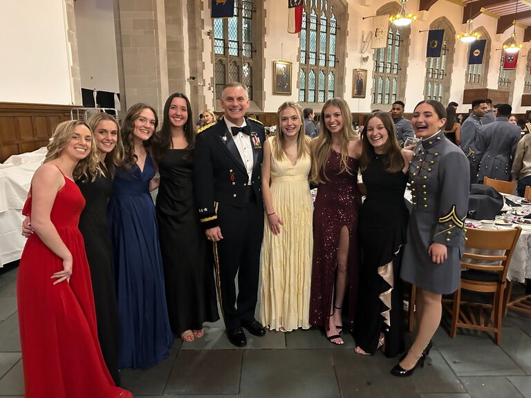 Katie invited several of her girl friends from home in Indiana to attend the banquet. They served as awesome "wing-women" for Katie throughout the weekend with Mark and his friends in NYC!