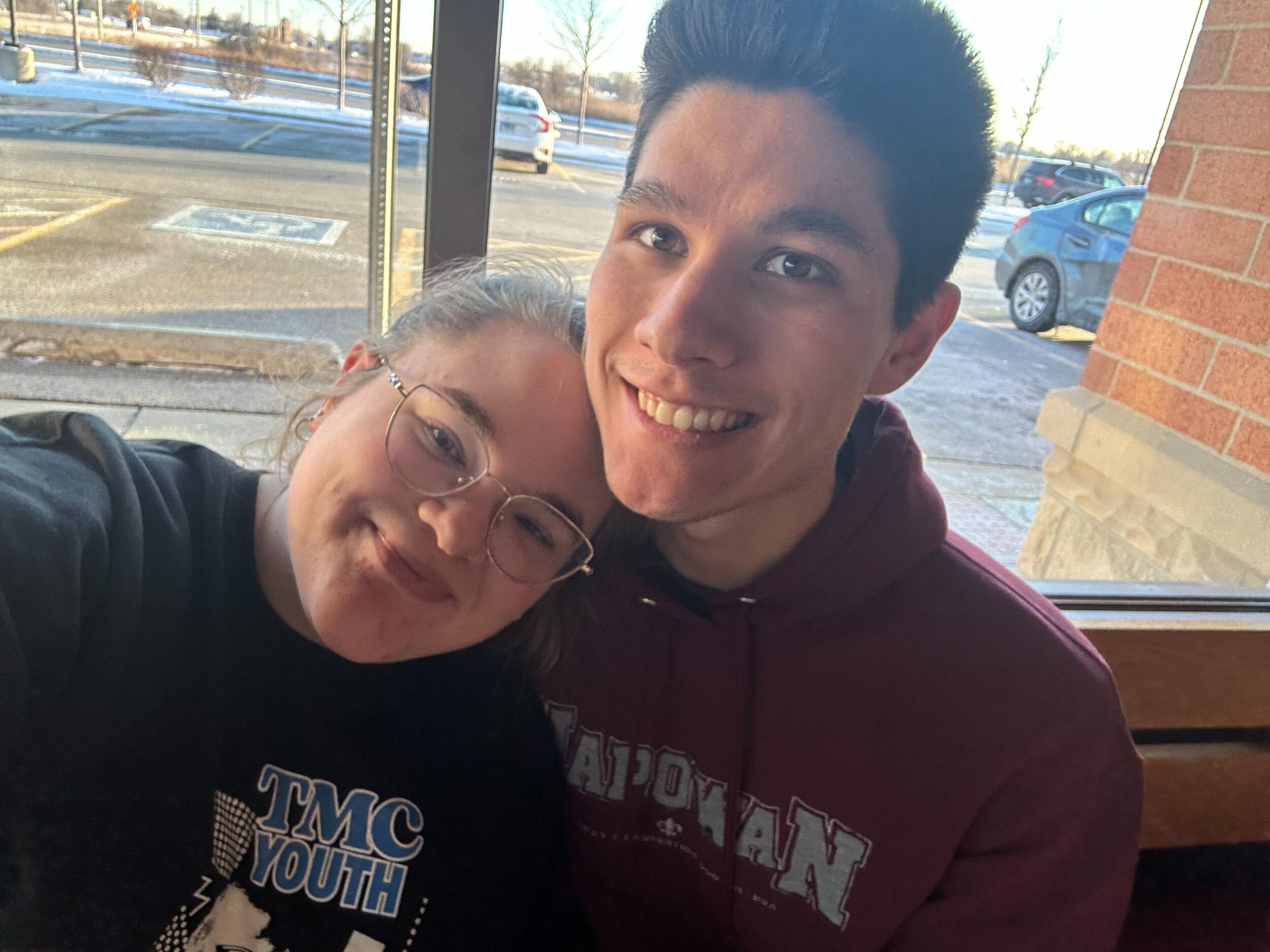 Jaydon and Elyse celebrated Valentine's and 1 year of officially dating!!