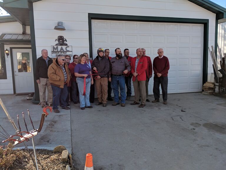 Ribbon cutting for the new MAC shop! (Carpenter family welding/ fabrication shop in Madrid)