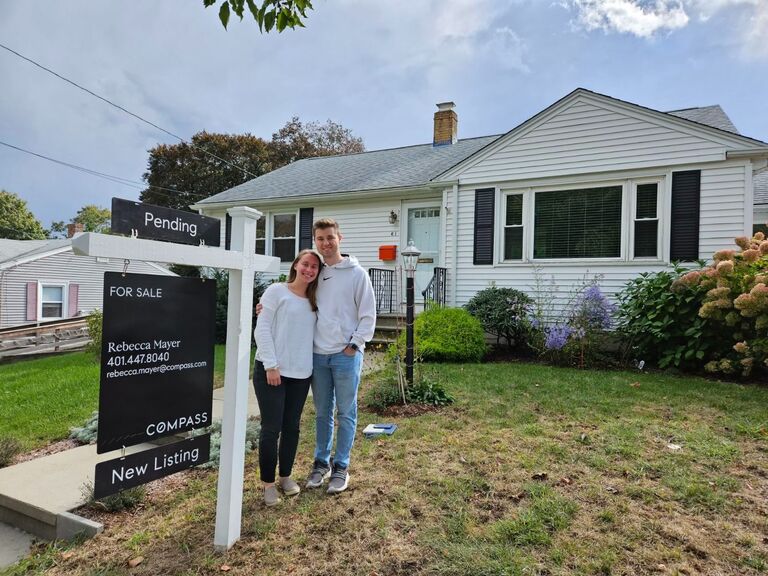 East Providence, RI
Alaina and David close on their first house together! After months of looking, they finally found "the one."