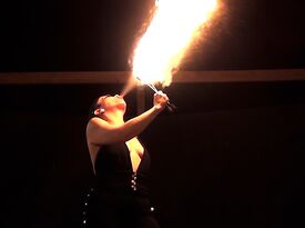 House of Cirque - Circus Performer - Phoenix, AZ - Hero Gallery 4