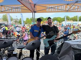 Christopher Bemis and the Salamander Band - Indie Rock Band - Morrisville, PA - Hero Gallery 4
