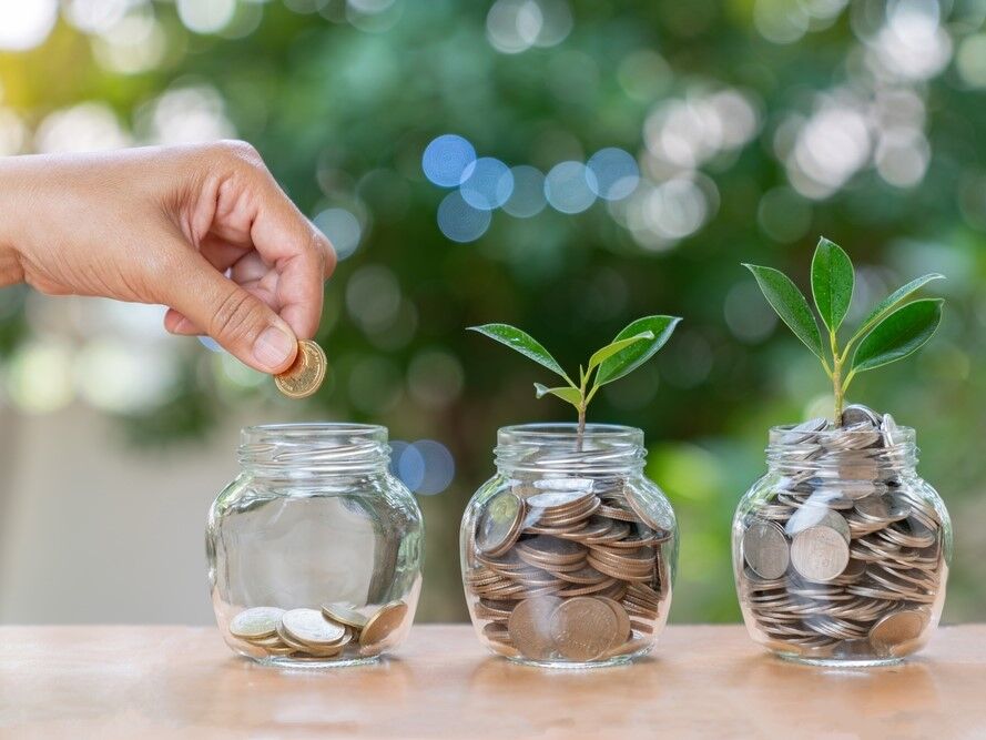 Saving coins in jars