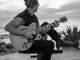 Chris Pinkston - Singer Guitarist - Garden Grove, CA - Hero Gallery 2