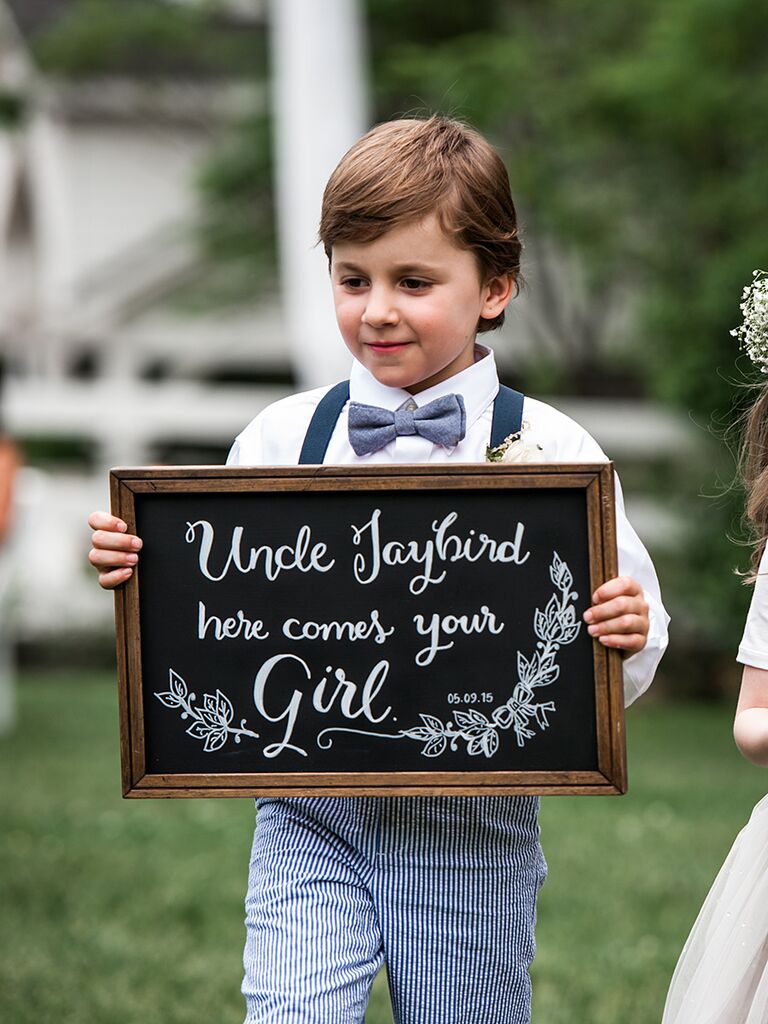 18 Chalkboard Wedding Sign Ideas You'll Love