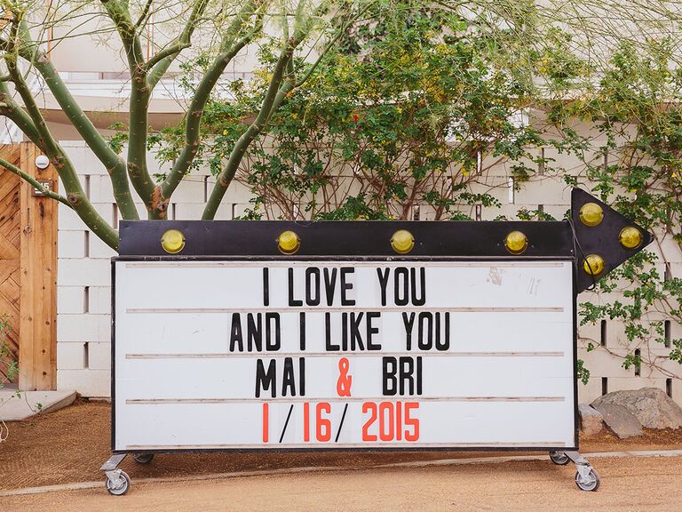 12-cute-wedding-sayings-for-signs-that-you-ll-love