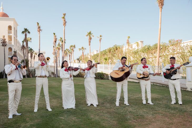 Live Mariachi Band at Cabo San Lucas Mexico Wedding