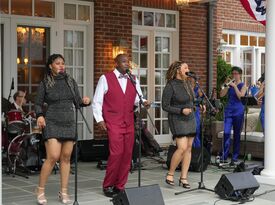 Mac & Soul - Dance Band - New York City, NY - Hero Gallery 3