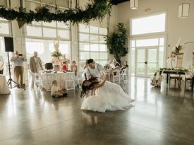 Curtsy Ballroom - Dance Group - Nashville, TN - Hero Gallery 3