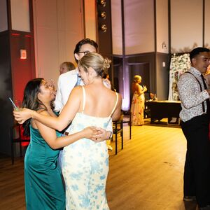Gallery Photo 420