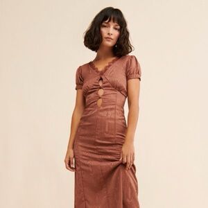 Gallery Photo 11