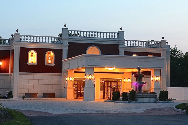 middletown bridal shop