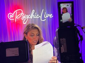 Psychic . Live Entertainment - Psychic - Orlando, FL - Hero Gallery 3