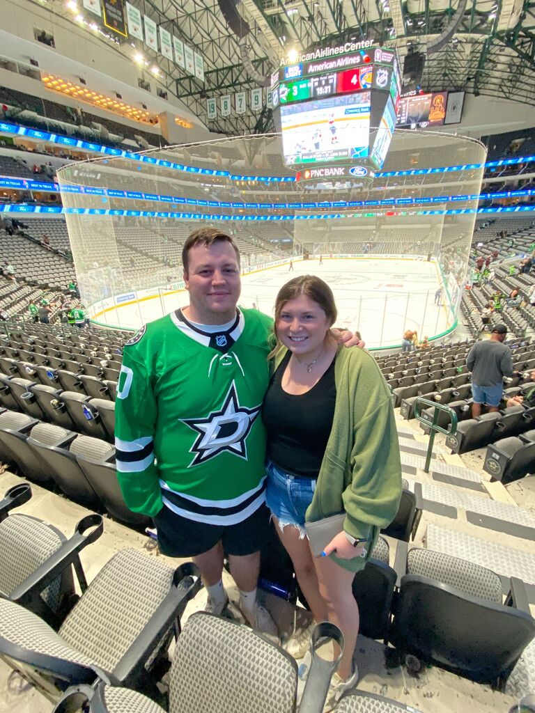 First date at a Stars game
