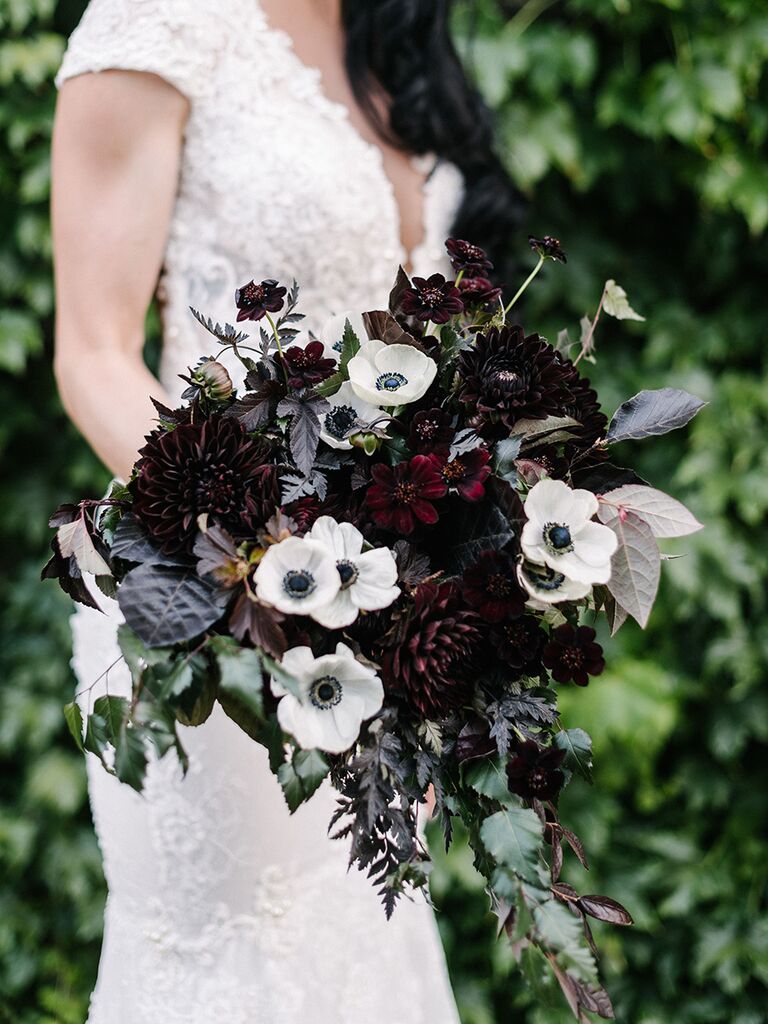 15 Fall Wedding Bouquet Ideas And Which Flowers They Re Made With