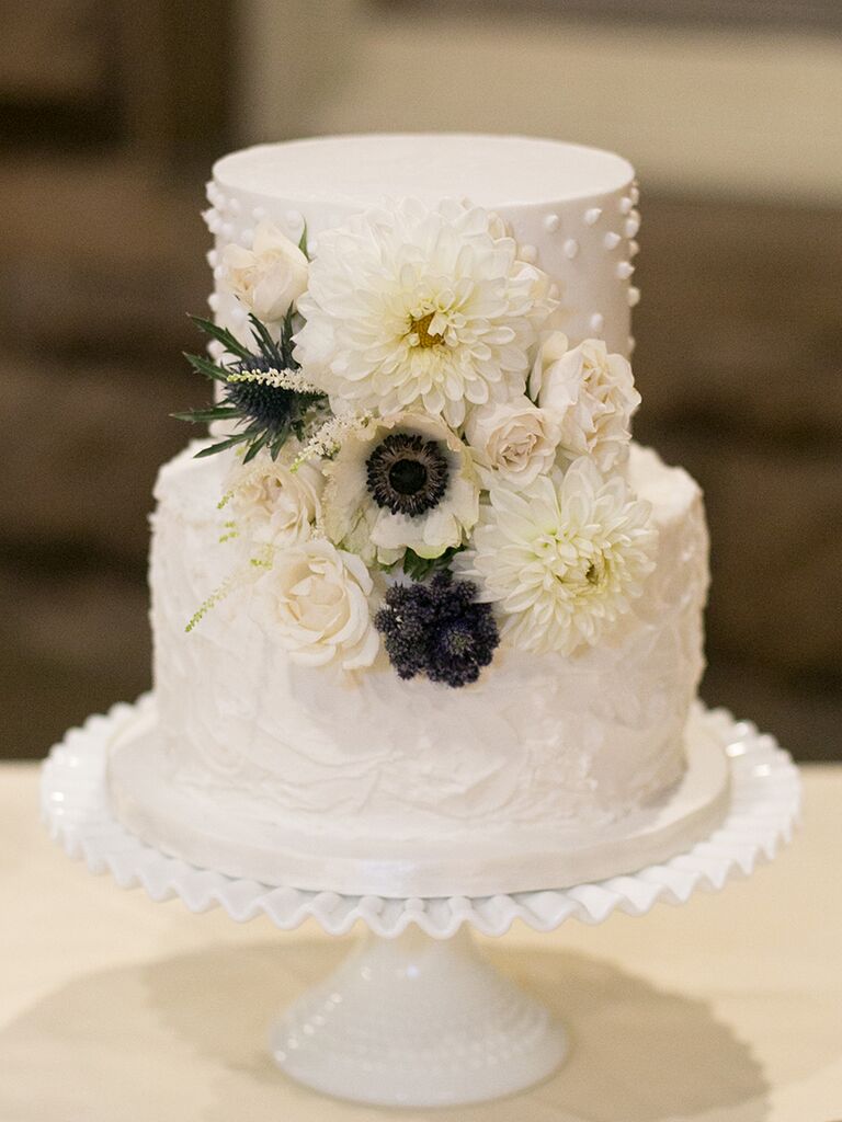 24 Gorgeous Wedding Cakes Ideas With Fresh Flowers