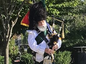 J.R. Arthur - Celtic Bagpiper - Fredericksburg, VA - Hero Gallery 3