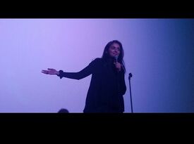 Comedian Meeti Purani - Stand Up Comedian - New York City, NY - Hero Gallery 3