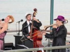 Joan Crowe And Jesters Of Jive - Swing Band - New Rochelle, NY - Hero Gallery 1