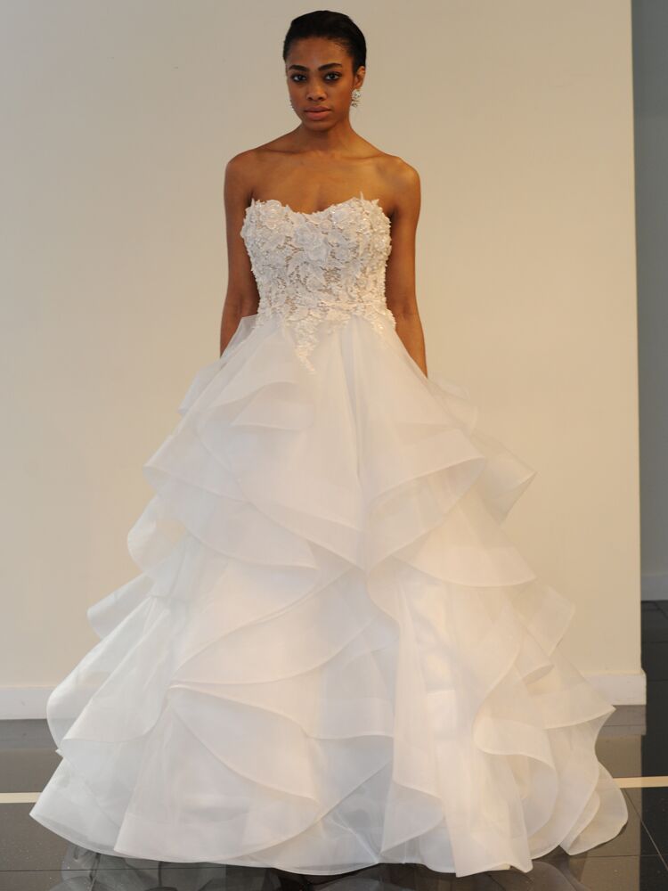 Yumi Katsura Spring Wedding Dresses: Bridal Fashion Week Photos