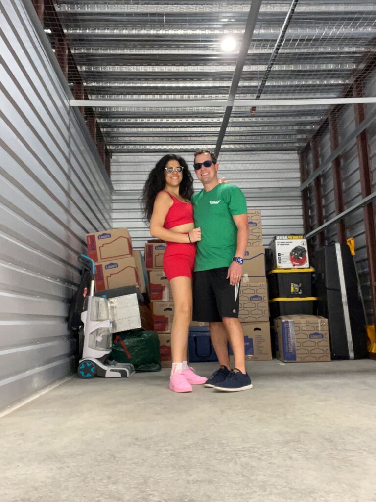 The beginning of a new era, we sold our house in Kentucky and packed all the stuff getting ready for a new beginning.

Con il trasloco dal Kentucky, l' inizio di una nuova era.